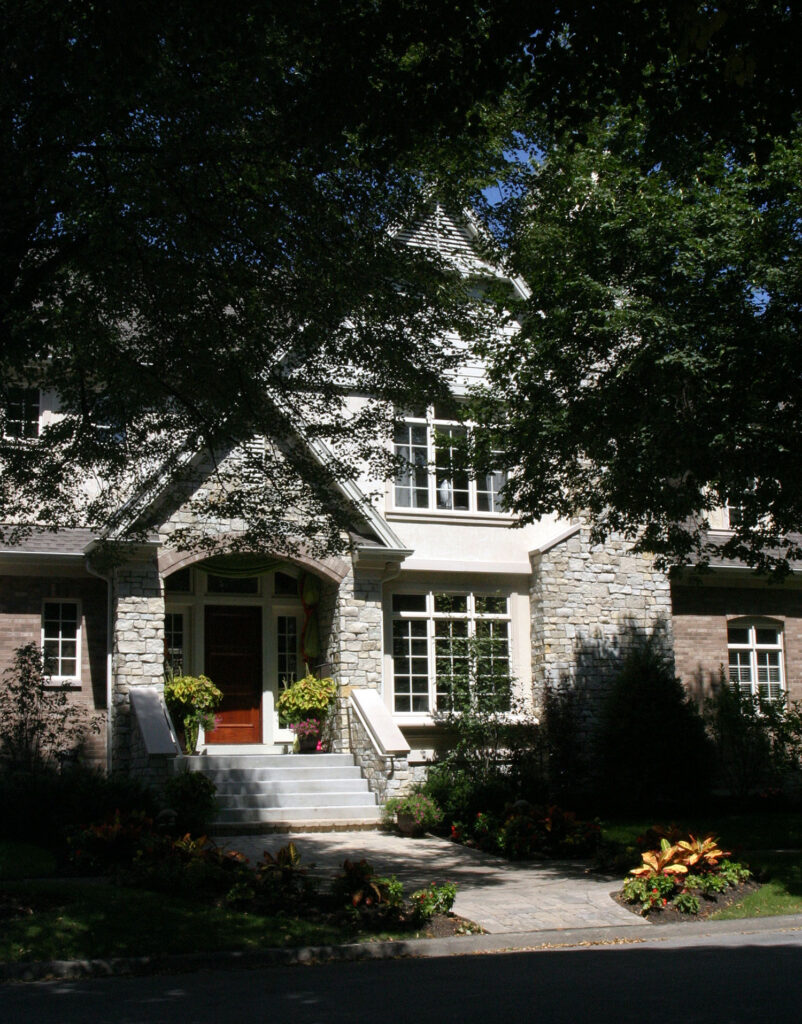 Entry_from_Acroos_Street